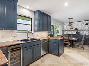 4915  Cross Creek Court , Arlington Texas 76017