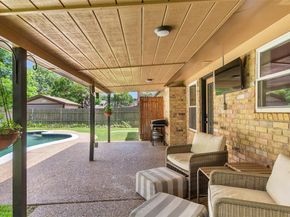 2212  Hurstview Drive , Hurst Texas 76054