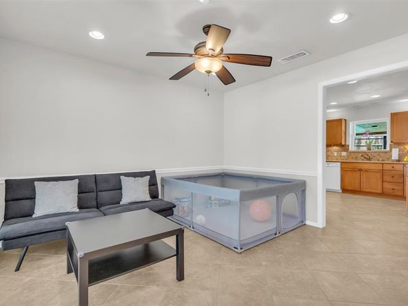 2212  Hurstview Drive , Hurst Texas 76054