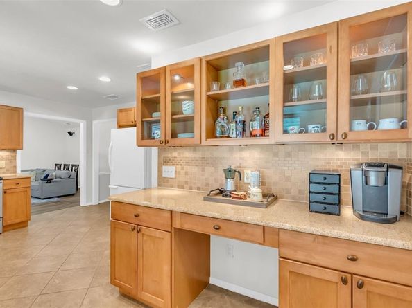 2212  Hurstview Drive , Hurst Texas 76054