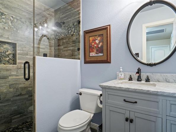 379  Teague Drive , Lewisville Texas 75067
