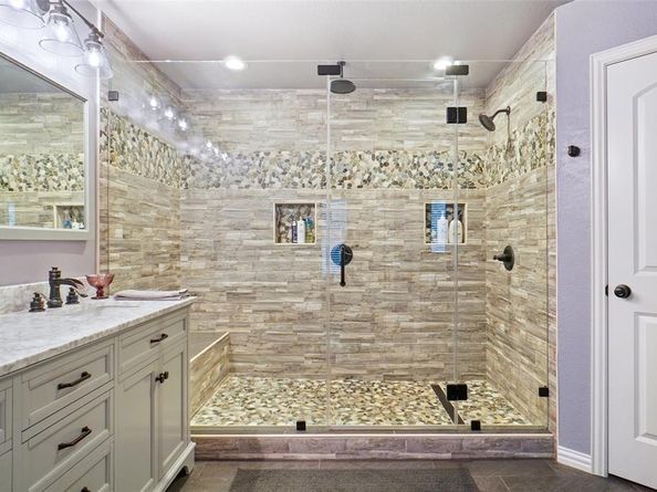 379  Teague Drive , Lewisville Texas 75067