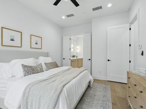 4208  Live Oak Street  105, Dallas Texas 75204