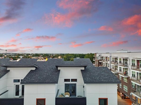 4208  Live Oak Street  105, Dallas Texas 75204