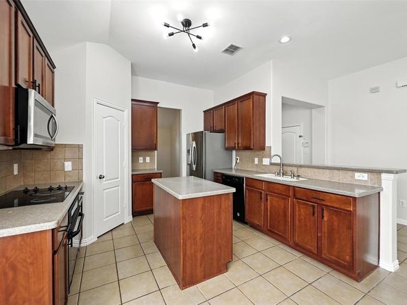 2804  Barco  , Grand Prairie Texas 75054