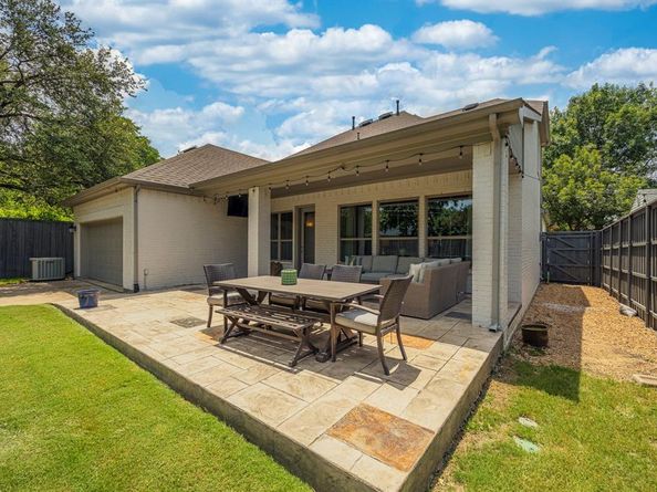 4023  Beechwood Lane , Dallas Texas 75220