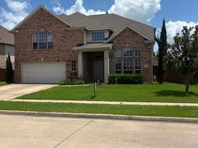 2715  Columbus  , Grand Prairie Texas 75054