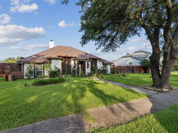 1814  Westshore Drive , Garland Texas 75043