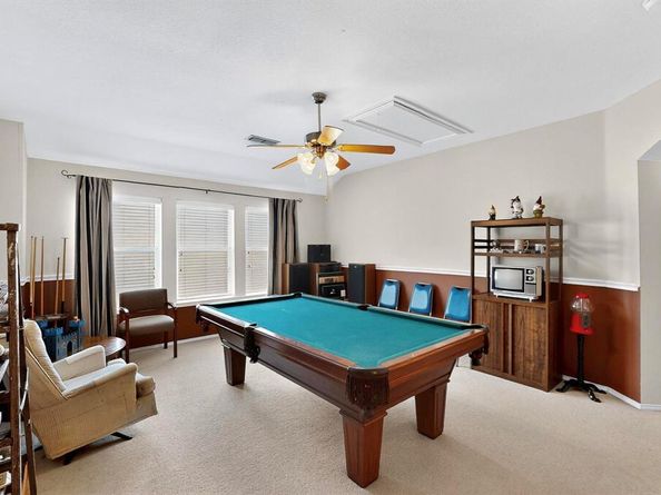 848  Ridge Point Drive , Grand Prairie Texas 75052