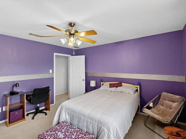 848  Ridge Point Drive , Grand Prairie Texas 75052