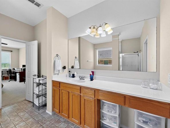 848  Ridge Point Drive , Grand Prairie Texas 75052