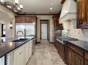 2412  Versailles Drive , Heath Texas 75032