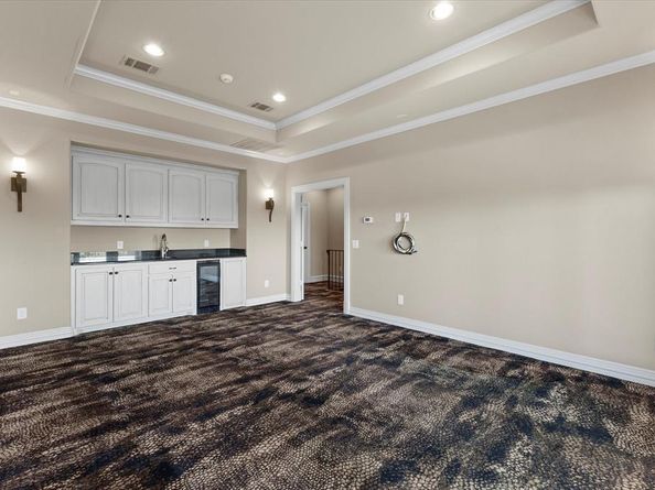 2412  Versailles Drive , Heath Texas 75032