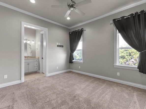 2412  Versailles Drive , Heath Texas 75032