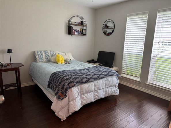 1104  Chesterton Drive , Richardson Texas 75080