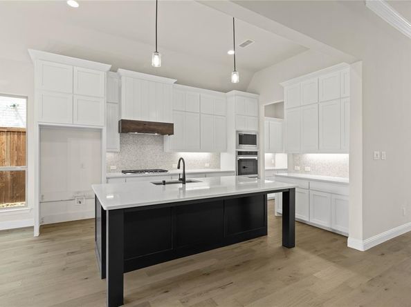 1739  Gem Drive , Rockwall Texas 75087