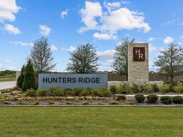 1016  Quincy Court , Crowley Texas 76036