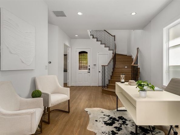 3633  Oak Lawn Avenue , Dallas Texas 75219