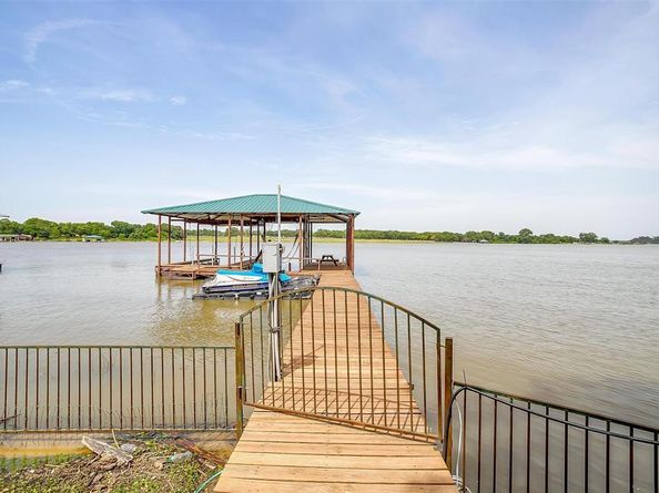 264  Shoreline Drive N, Azle Texas 76020