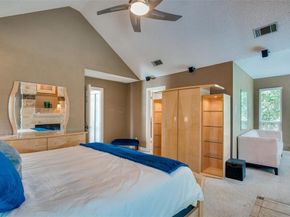 9428  Blue Jay Way , Irving Texas 75063