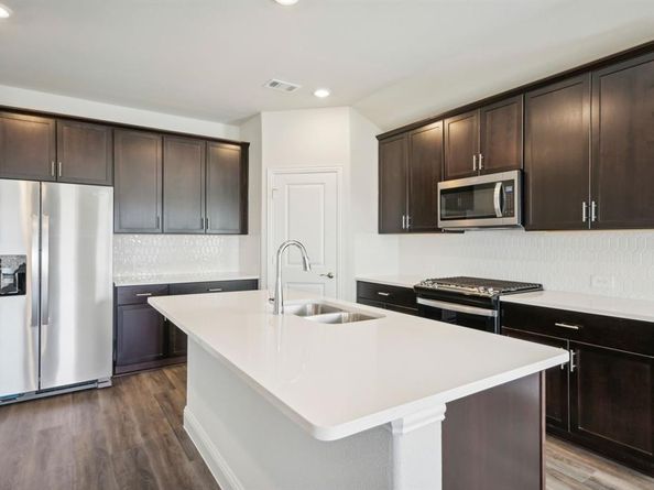2228  Zephyr Drive , Princeton Texas 75407