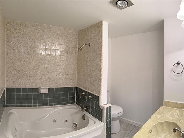3618  Holly Tree Trail , Garland Texas 75044
