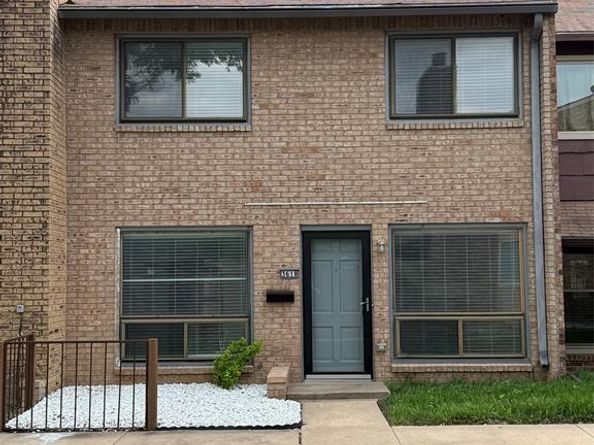 3618  Holly Tree Trail , Garland Texas 75044