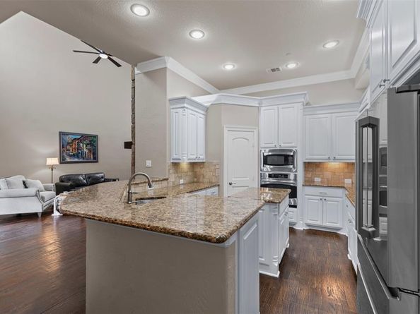 3712  Bur Oak Drive , Colleyville Texas 76034