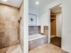 2430  Victory Park Lane  1906, Dallas Texas 75219