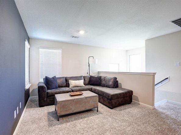 1052  Maidenhair Lane , Crowley Texas 76036