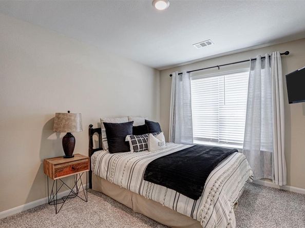 1052  Maidenhair Lane , Crowley Texas 76036