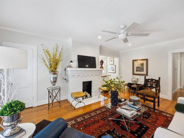 6329  Richmond Avenue , Dallas Texas 75214