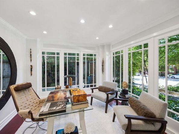 6329  Richmond Avenue , Dallas Texas 75214