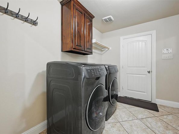 124  Griffin Avenue , Fate Texas 75189