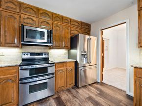 2126  Los Robles Street , Grapevine Texas 76051