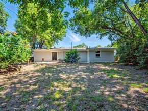 5253  Trail Lake Drive , Fort Worth Texas 76133