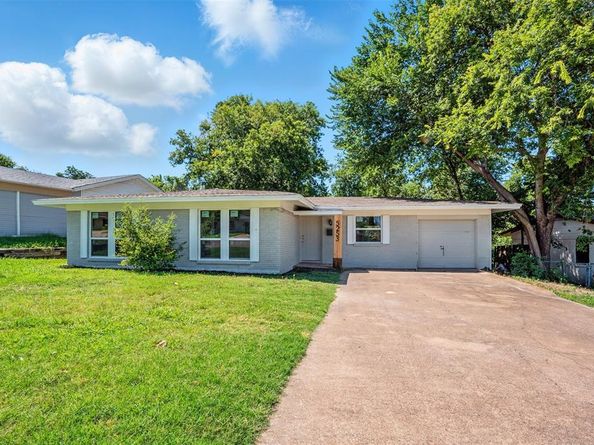 5253  Trail Lake Drive , Fort Worth Texas 76133