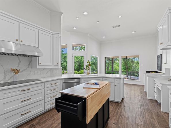 2109  Greta Lane , Fort Worth Texas 76120