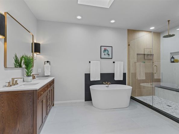 2109  Greta Lane , Fort Worth Texas 76120