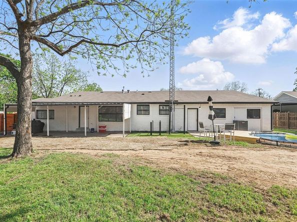 5200  Barbara Road , River Oaks Texas 76114