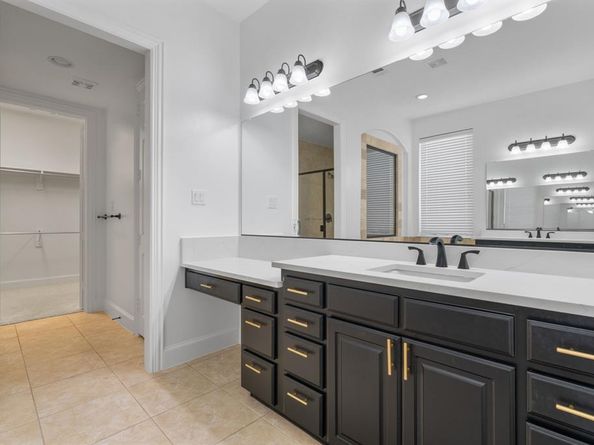 8217  Cholla Boulevard , Lantana Texas 76226