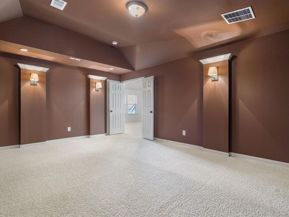 8217  Cholla Boulevard , Lantana Texas 76226