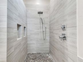 5965  GLENDOWER Lane , Plano Texas 75093