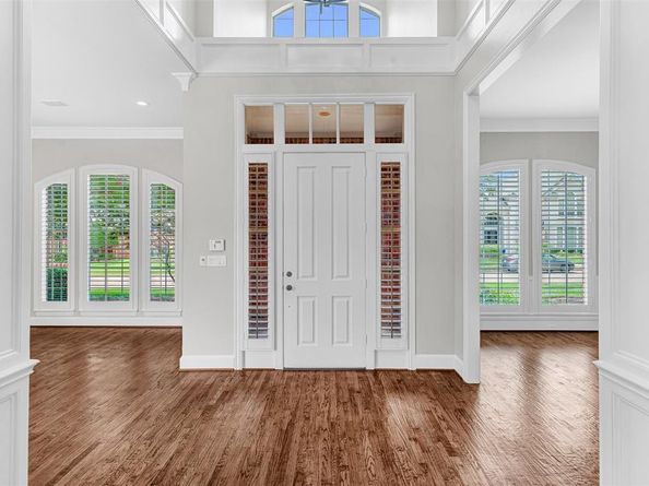 5965  GLENDOWER Lane , Plano Texas 75093