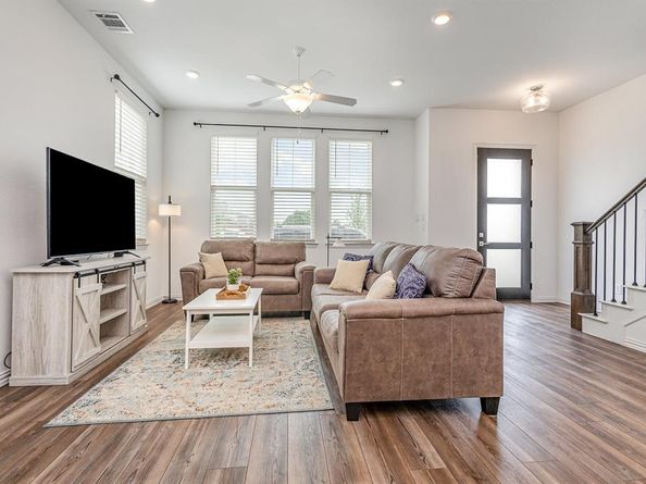4712  Craymore Road , Dallas Texas 75228