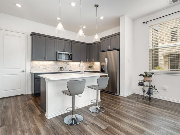 4712  Craymore Road , Dallas Texas 75228
