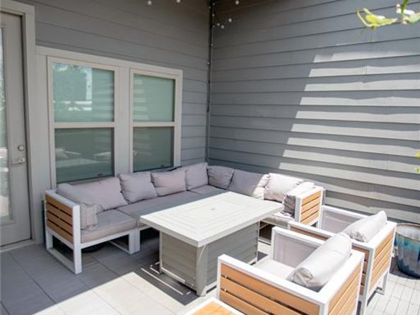 3170  Carmel Street  105, Dallas Texas 75204