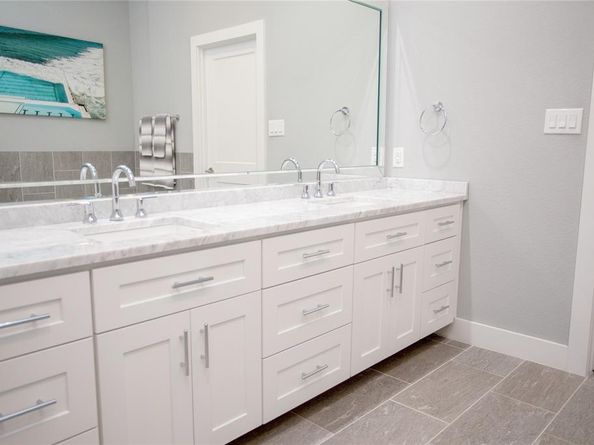 3170  Carmel Street  105, Dallas Texas 75204