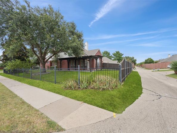 3502  Marchwood Drive , Richardson Texas 75082