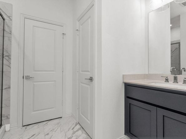 7572  Laburnam Road , Dallas Texas 75228